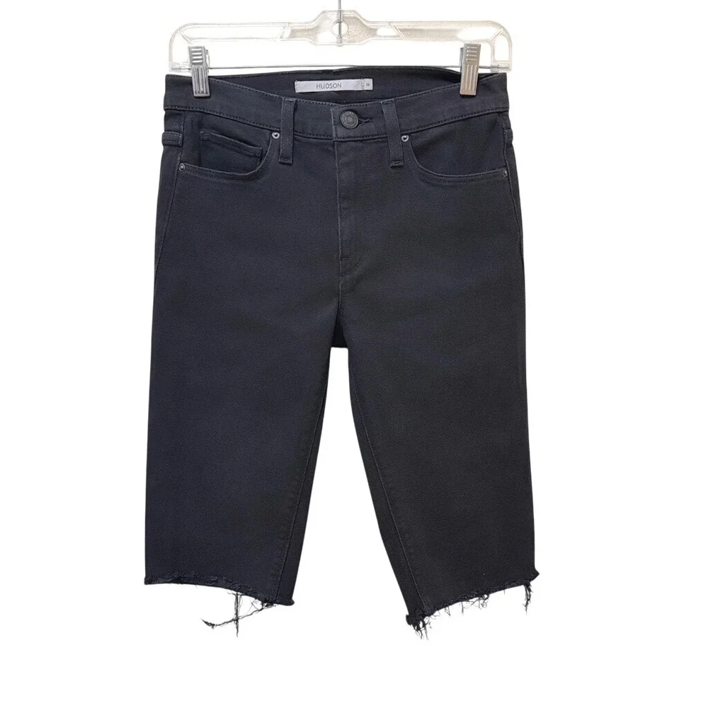 NWOT Hudson Jeans Womens Amelia Mid Rise Knee Short Black Denim Bermuda Size‎ 26